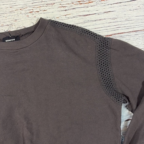 Monrow Gray Crochet Trim Crewneck Sweatshirt - Picture 8 of 12